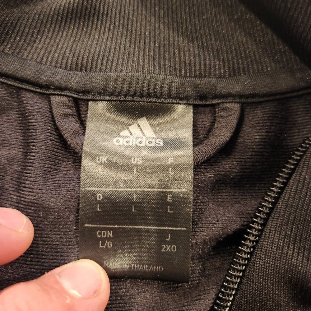 Adidas mens lightweight zip front jacket. Size L - Picture 4 of 5